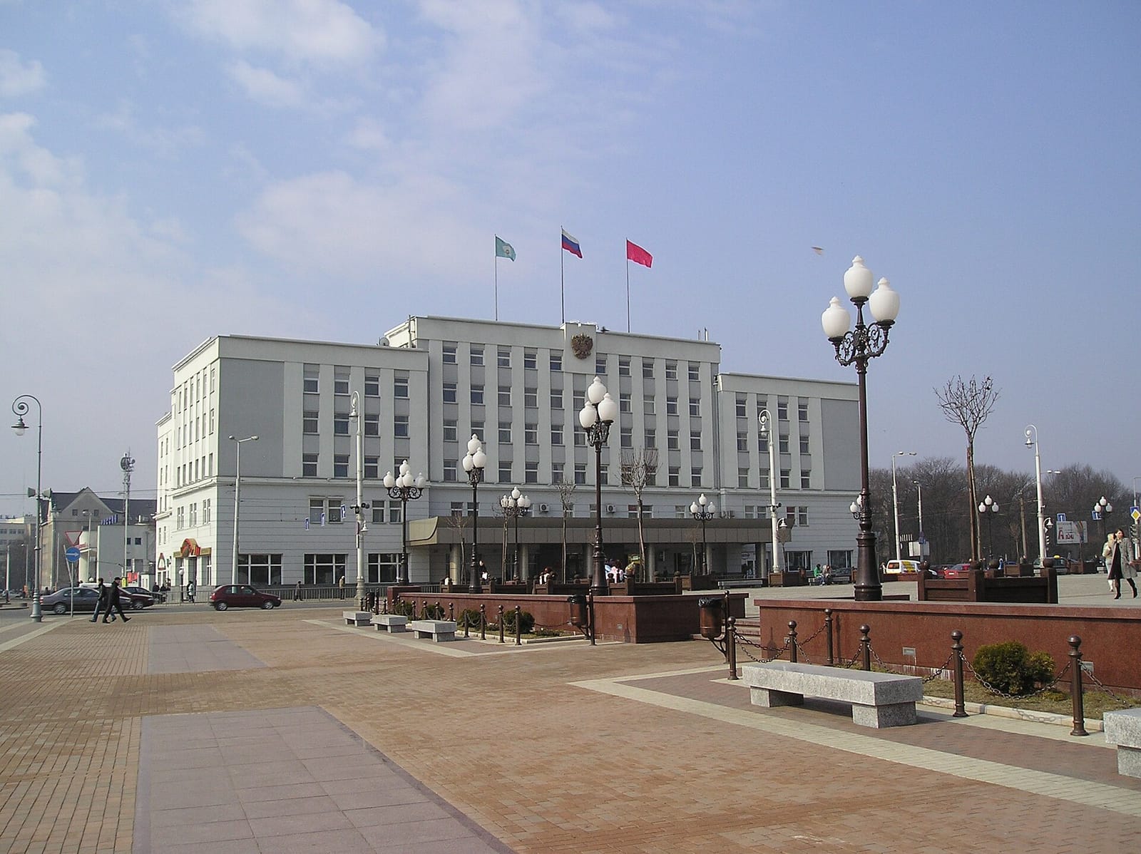 Das Rathaus von Kaliningrad, vom Siegesplatz aus gesehen
