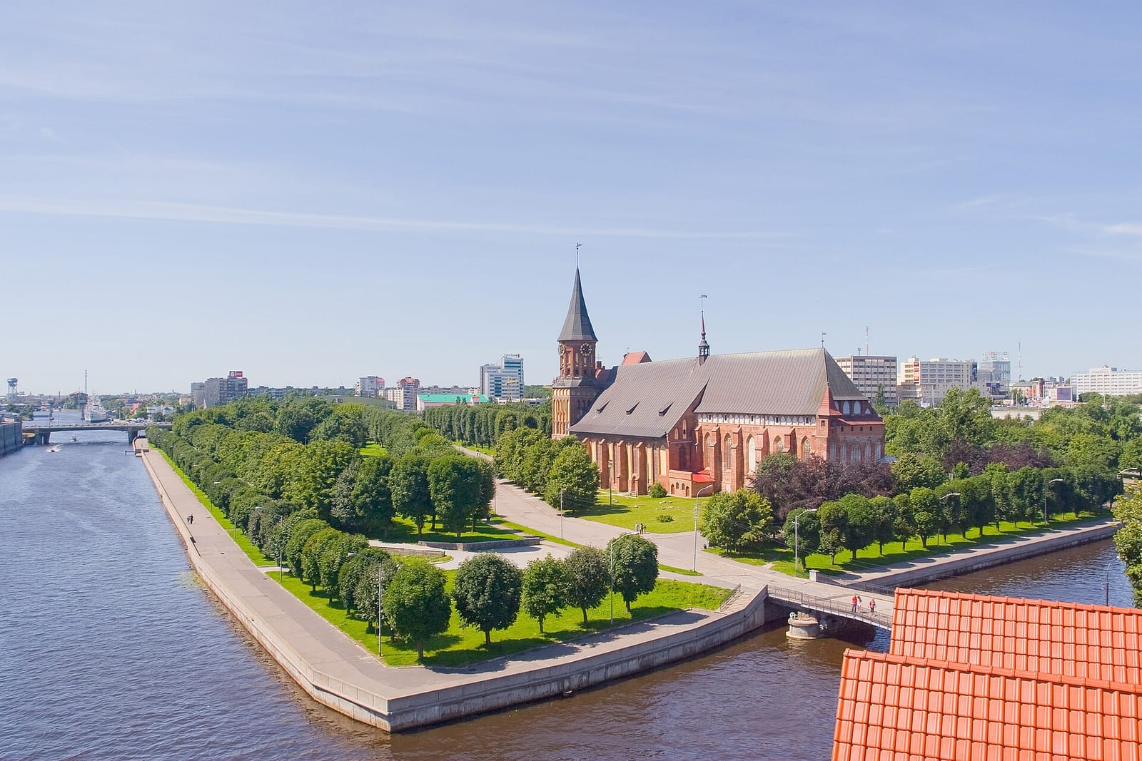 Photo d'archives : l'ancienne cathédrale de Kaliningrad, dans l'exclave russe au bord de la mer Baltique
