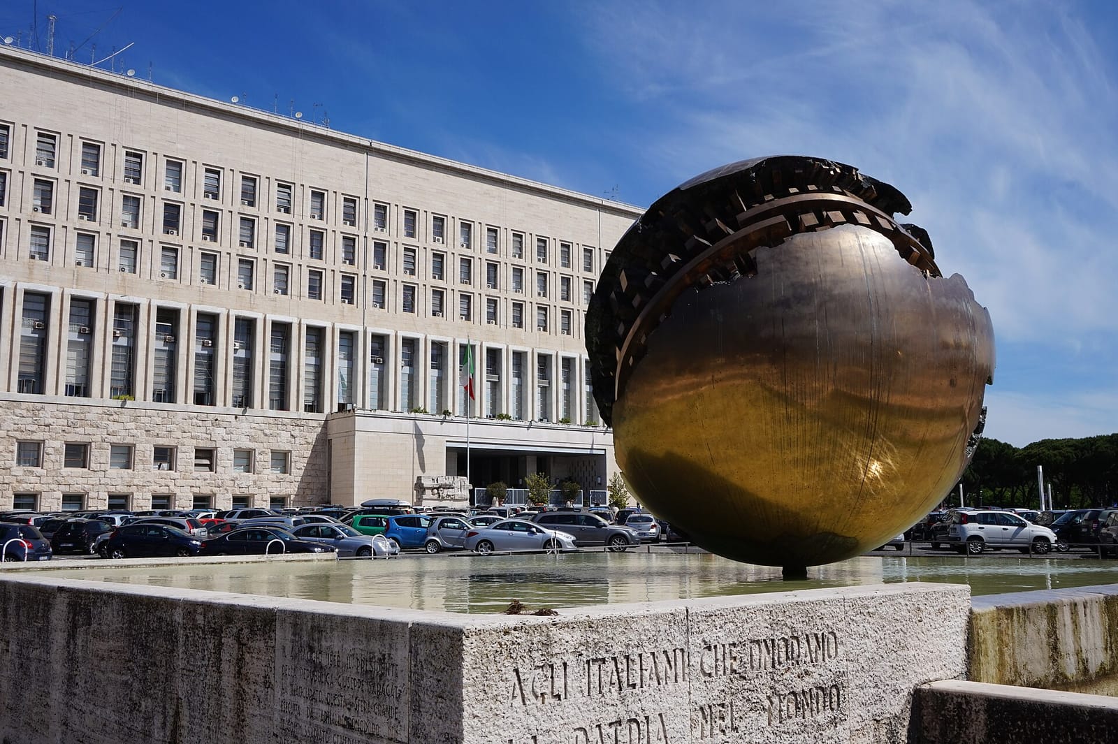 Palacio de la Farnesina, sede del Ministerio de Asuntos Exteriores de Italia en Roma