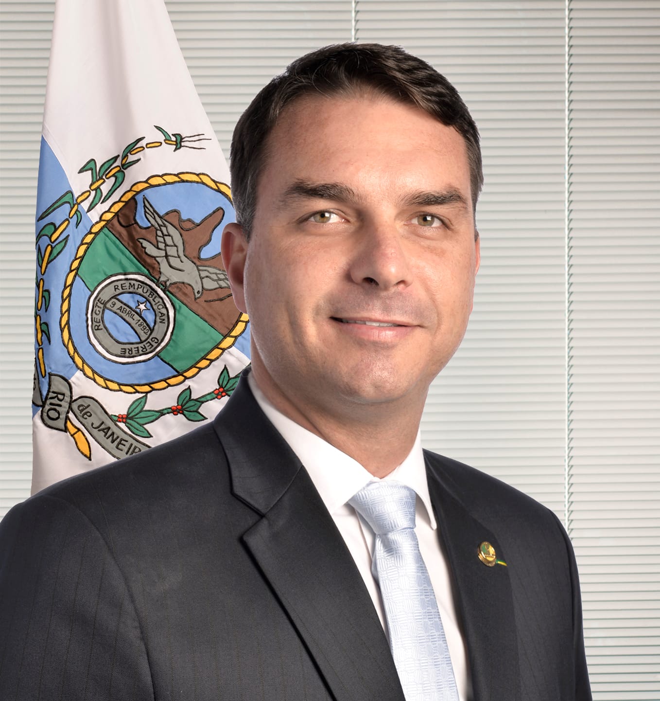 File photo: Official portrait of Senator Flávio Bolsonaro