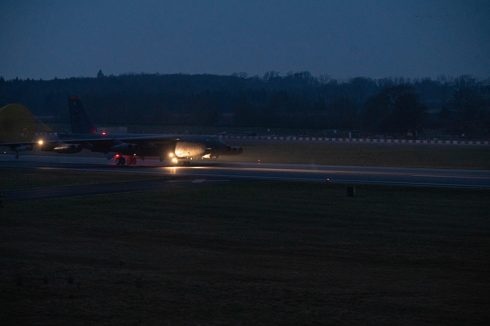 File photo: US B-52H Stratofortress arriving at RAF Fairford, 2025