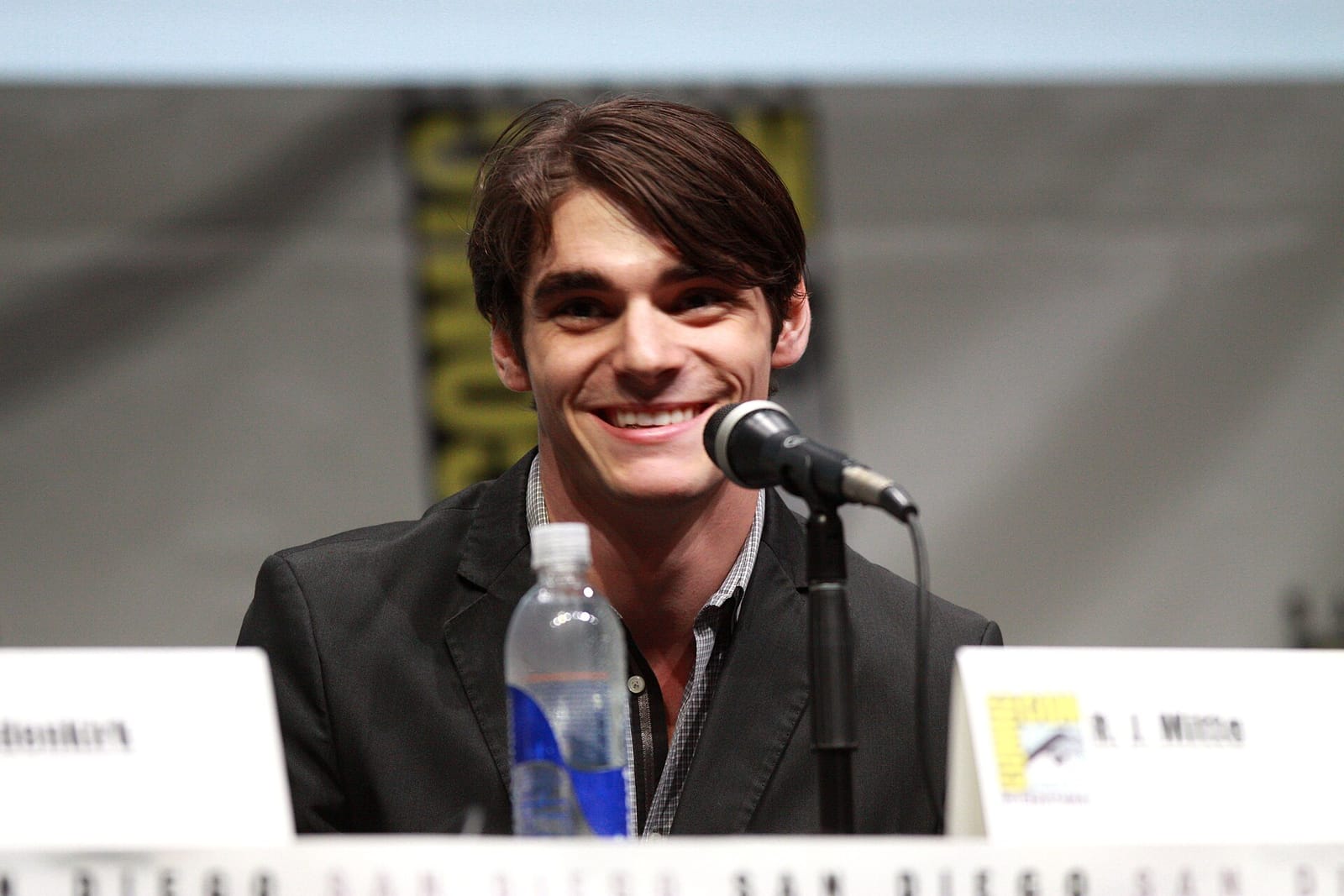 RJ Mitte speaking at the 2013 San Diego Comic-Con Breaking Bad panel