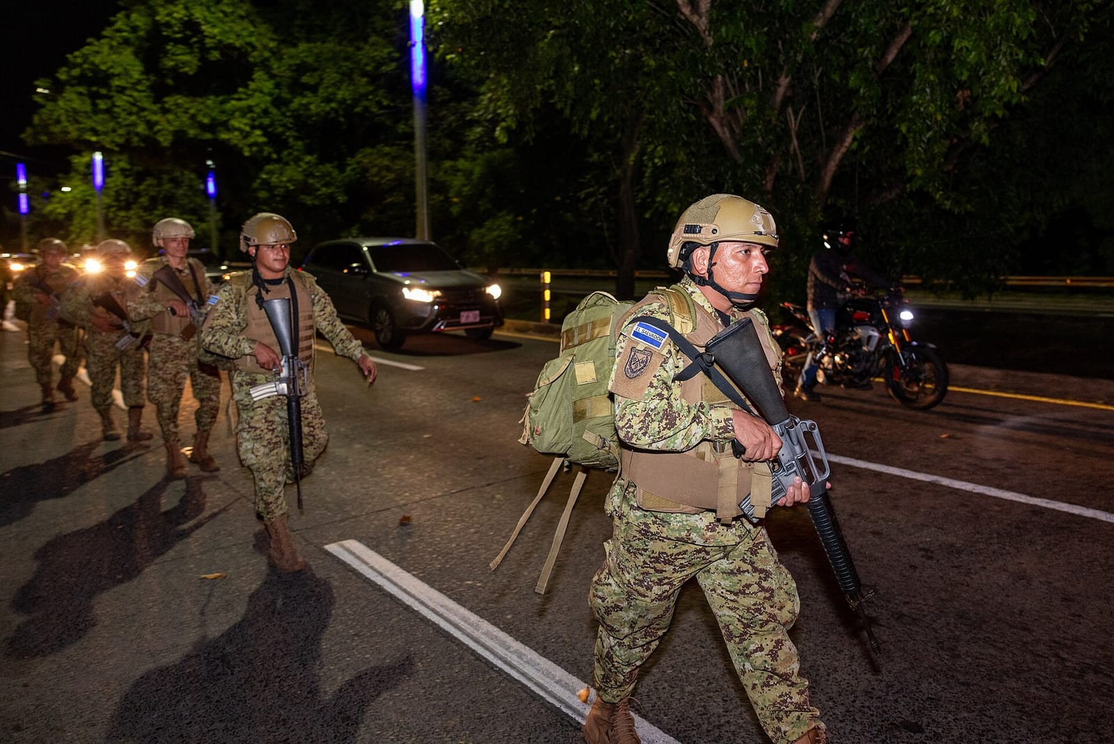 File photo: Salvadoran soldiers on a security operation in San Marcos, 2024