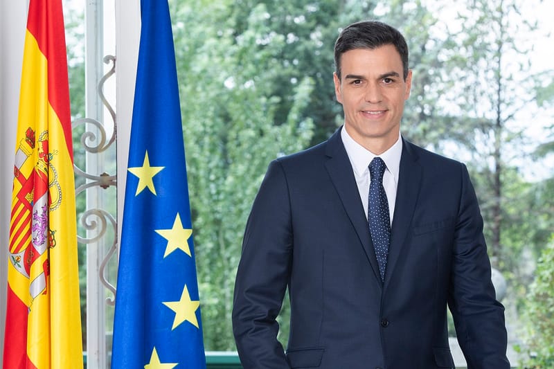 Macron and Sánchez welcome prospect of UK rejoining EU after Burnham lists options