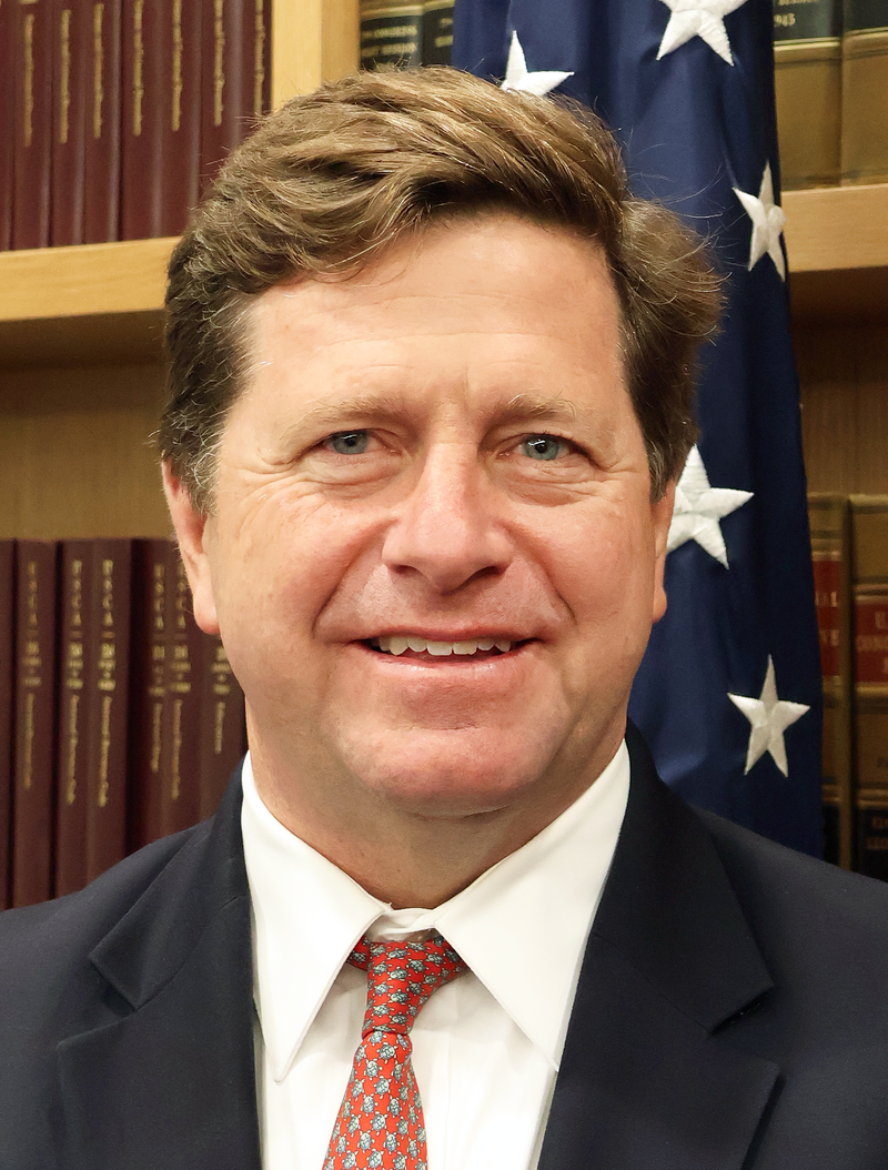Trump announces White House AI task force with Jay Clayton in leading role