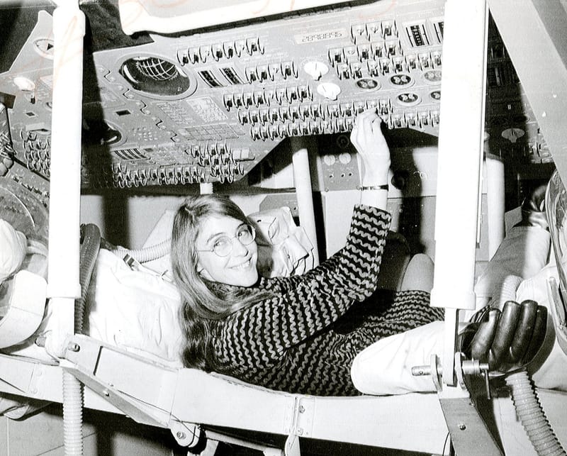 Apollo software pioneer Margaret Hamilton dies at 90, MIT says