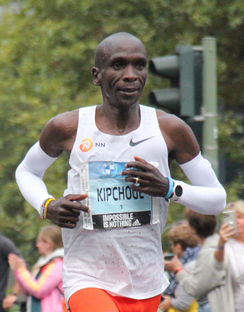 Kipchoge, 41, wins Melbourne Marathon in record time, first marathon victory in three years