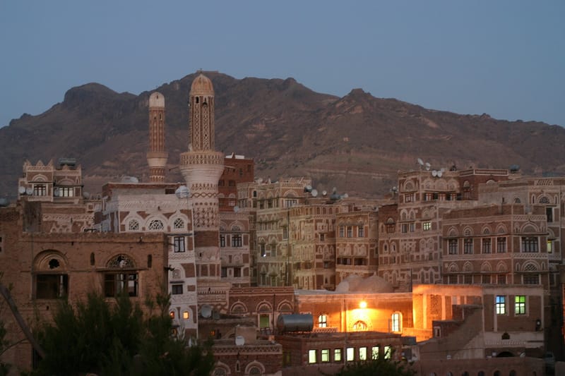 Coalition orders evacuation of Sanaa fuel site; Houthi media report a strike there