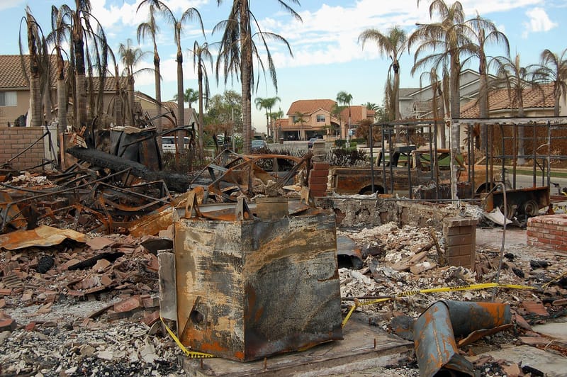 Norte Fire damages or destroys six homes in Orange County, prompting evacuations