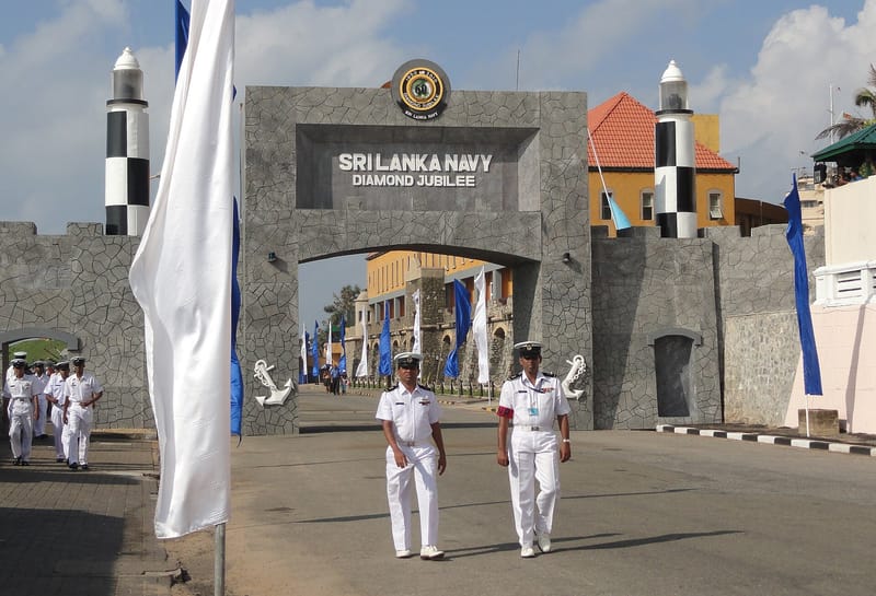Sri Lanka afirma que coordinó el traslado de unos 40 marineros iraníes desde buques frente a sus costas