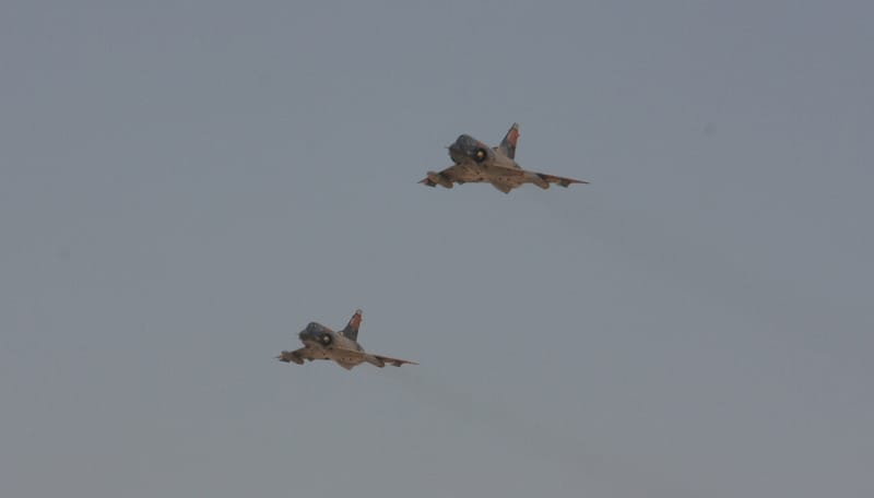 El Parlamento de Egipto aprueba apoyo militar a Arabia Saudí