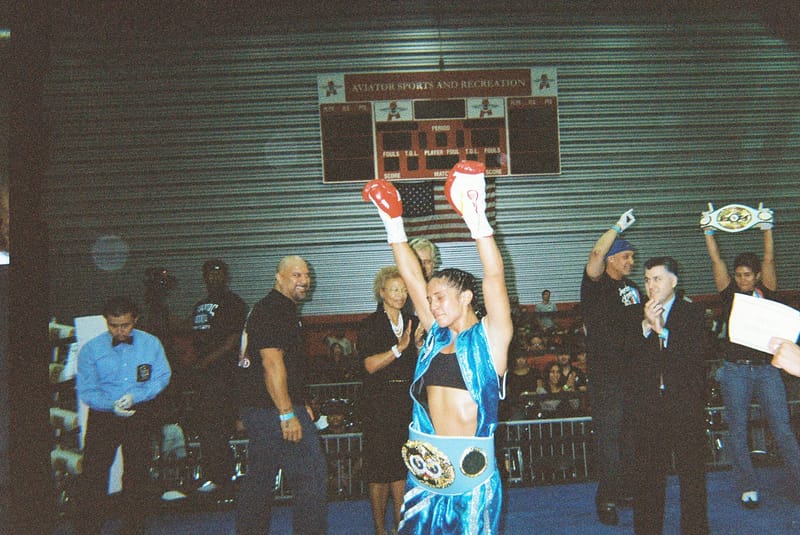 Amanda Serrano to retire after featherweight title defence against Skye Falzon in San Juan